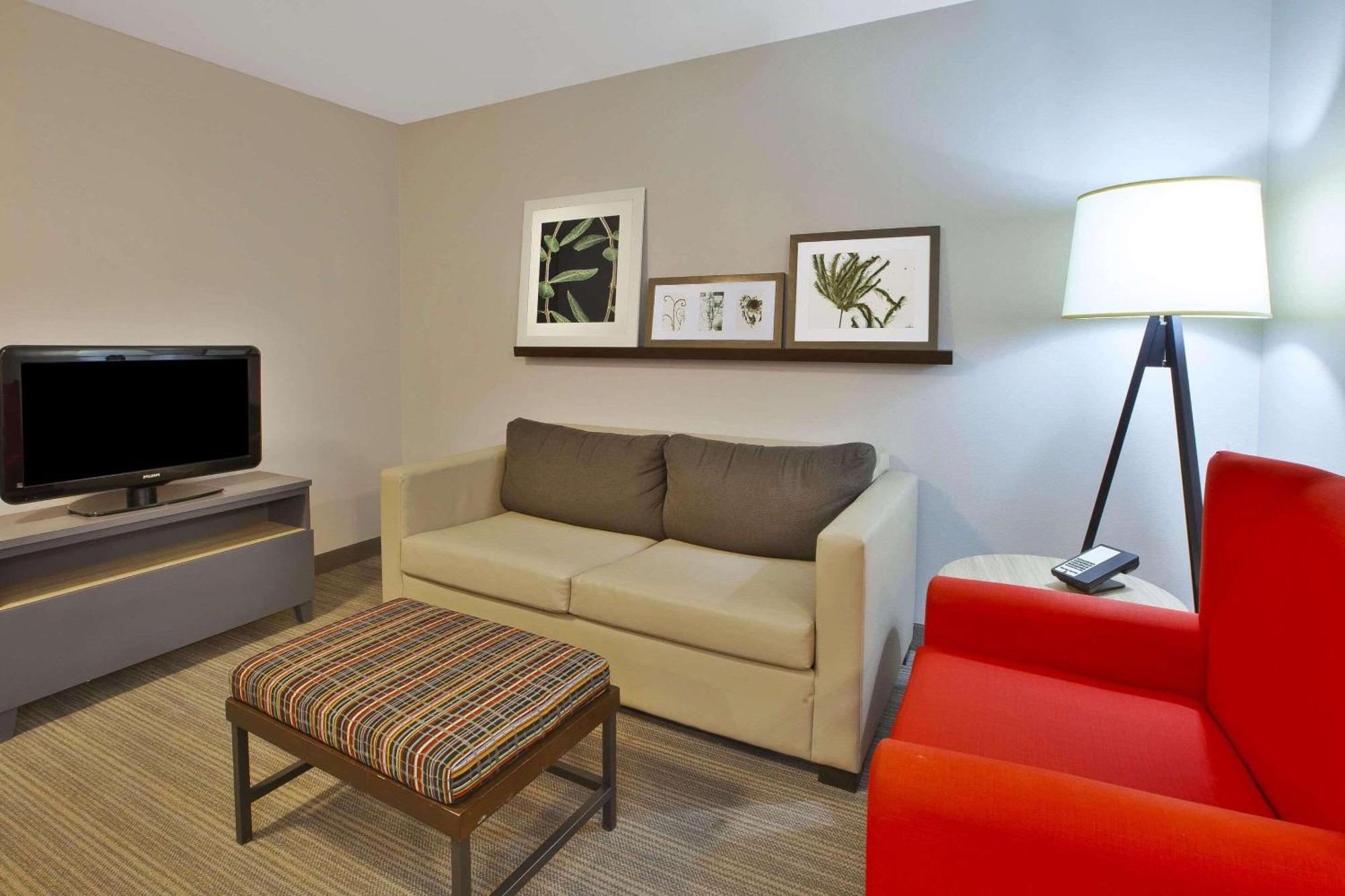Country Inn & Suites By Radisson, Big Rapids, Mi Экстерьер фото
