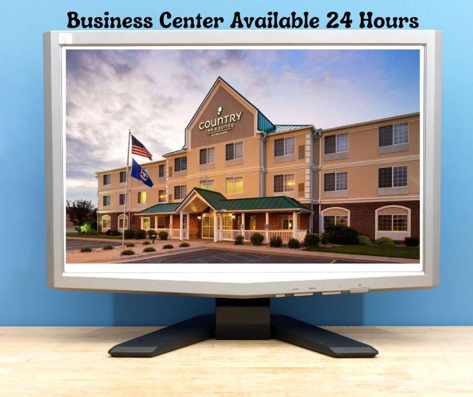 Country Inn & Suites By Radisson, Big Rapids, Mi Экстерьер фото