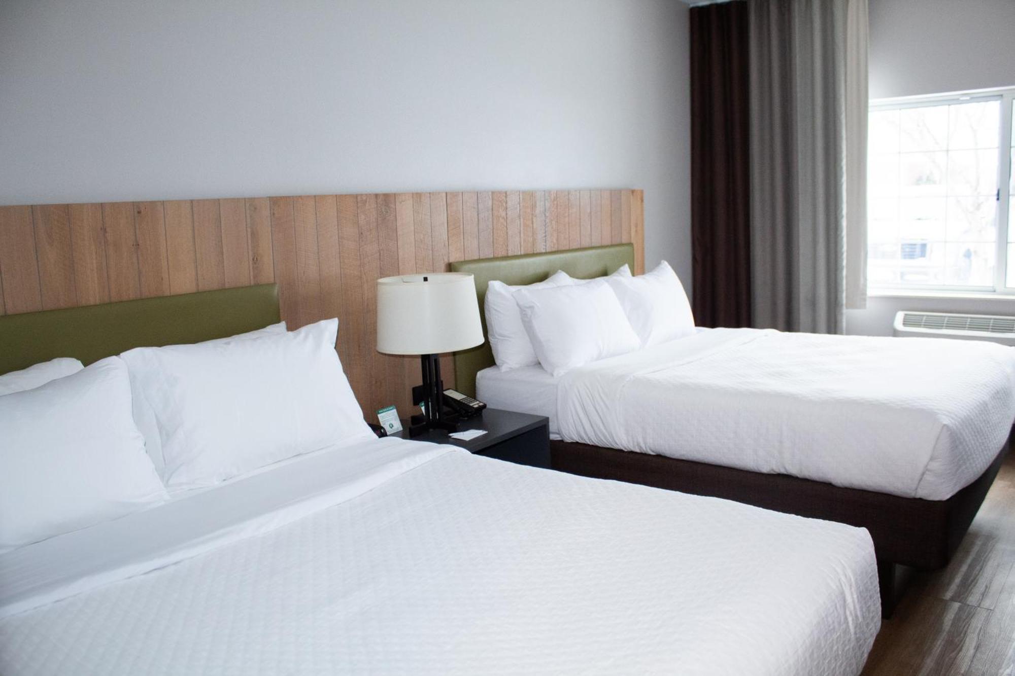 Country Inn & Suites By Radisson, Big Rapids, Mi Экстерьер фото