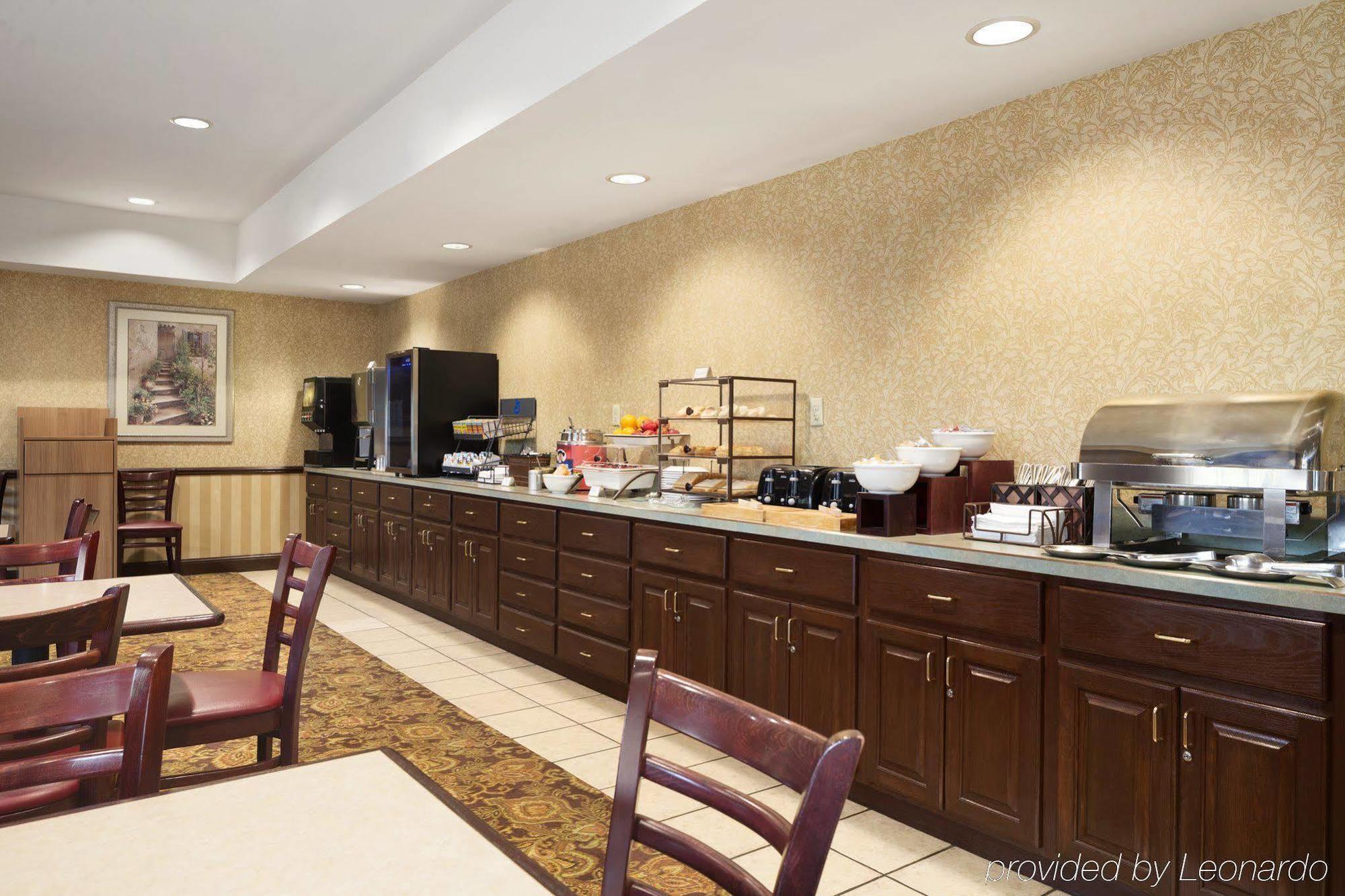 Country Inn & Suites By Radisson, Big Rapids, Mi Экстерьер фото